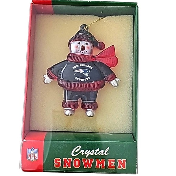 NFL Scottish Christmas New England Patriots Crystal Snowman Hand-Crafted 2.75" T - Picture 1 of 6